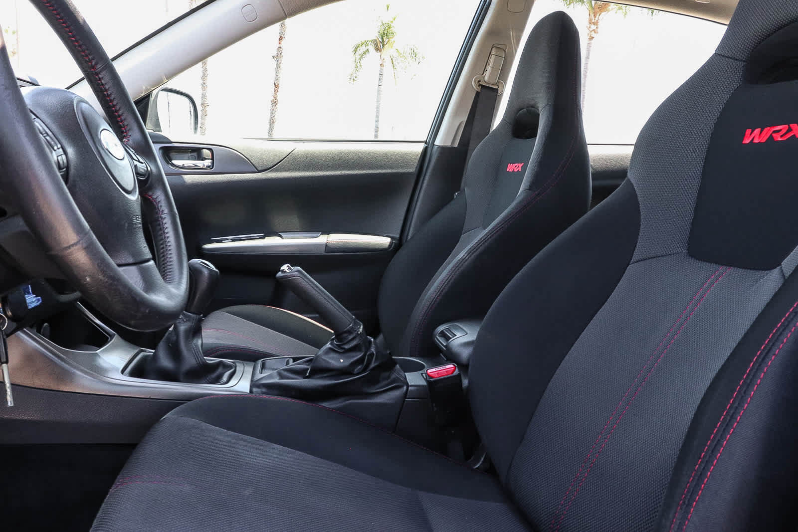 Used 2011 Subaru Impreza WRX Premium AWD/4WD image 31