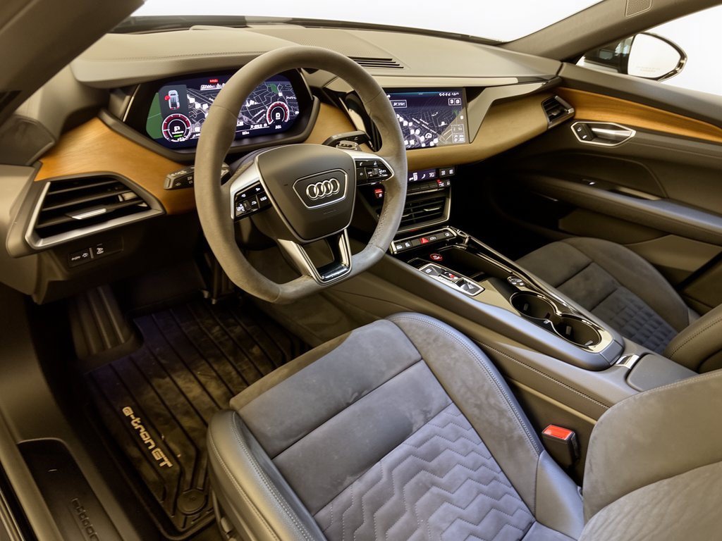 Certified 2023 Audi e-tron GT Premium Plus AWD/4WD image 4
