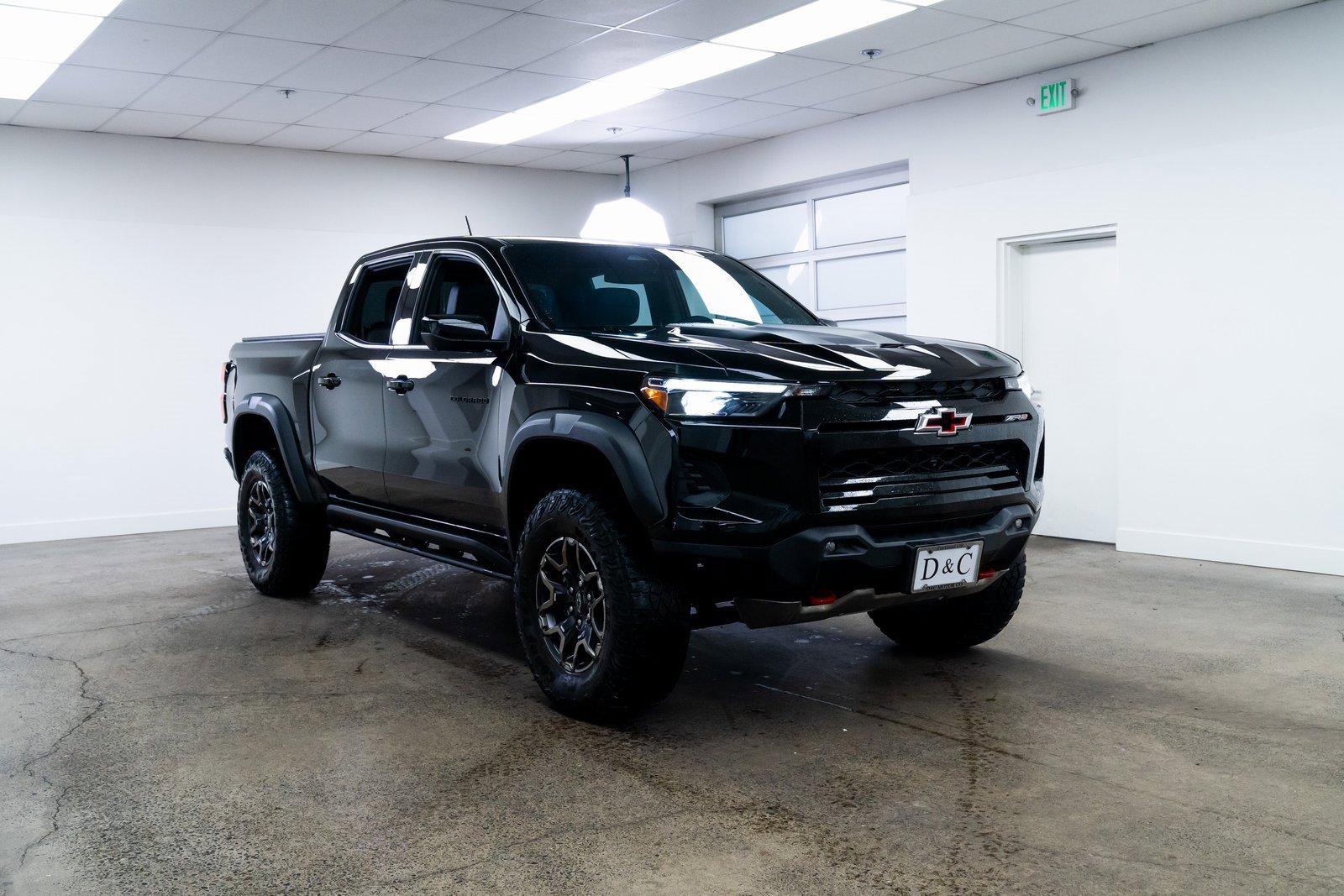 Used 2023 Chevrolet Colorado ZR2 w/ ZR2 Convenience Package III image 26