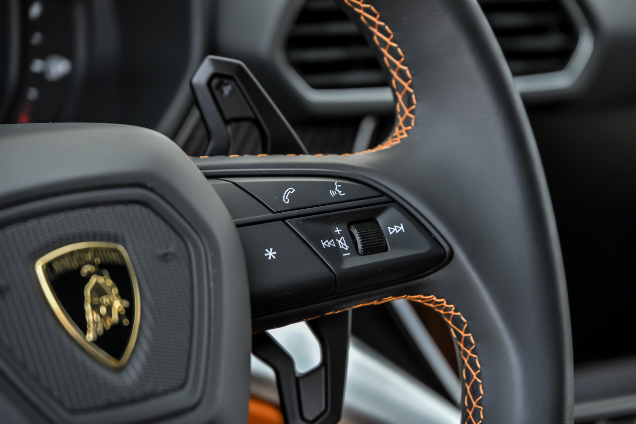 Used 2024 Lamborghini Urus S image 31