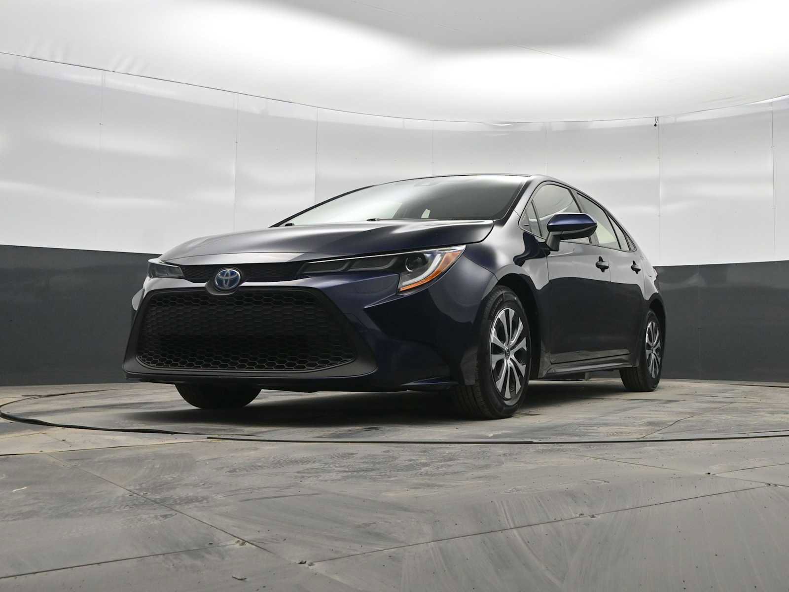 Used 2022 Toyota Corolla LE image 34