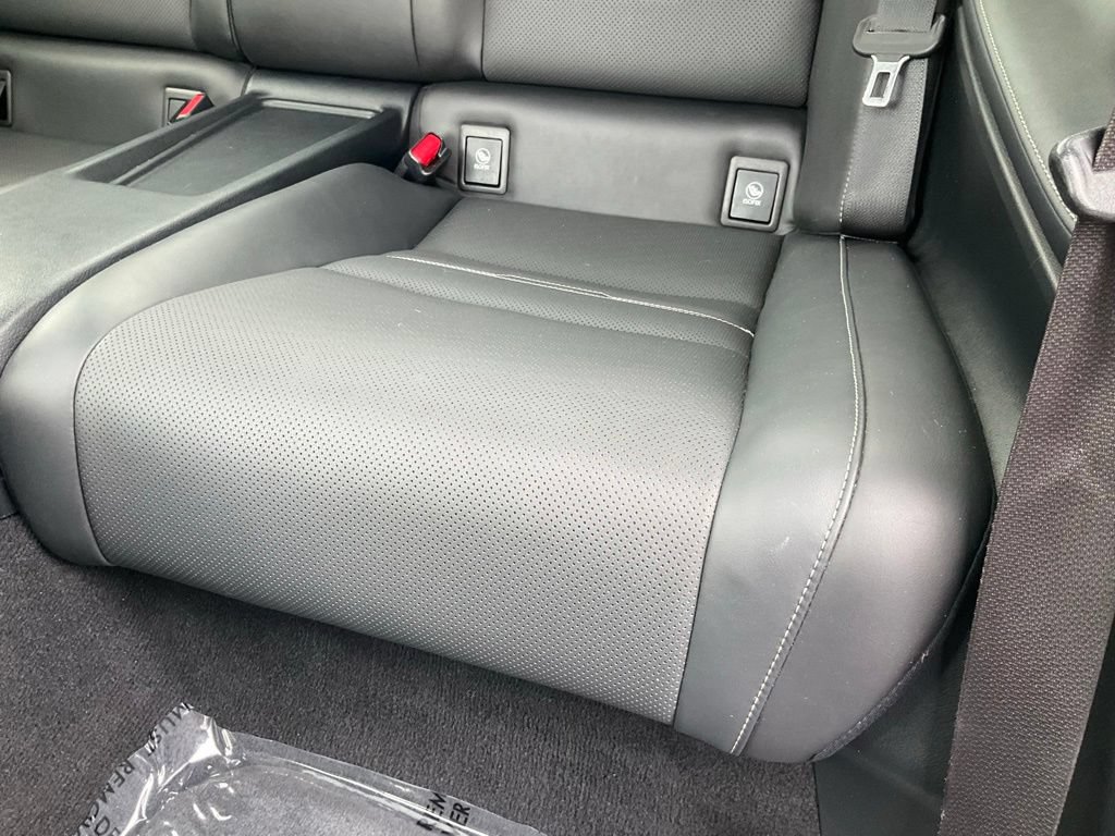 Used 2016 Lexus RC 200t RWD image 23
