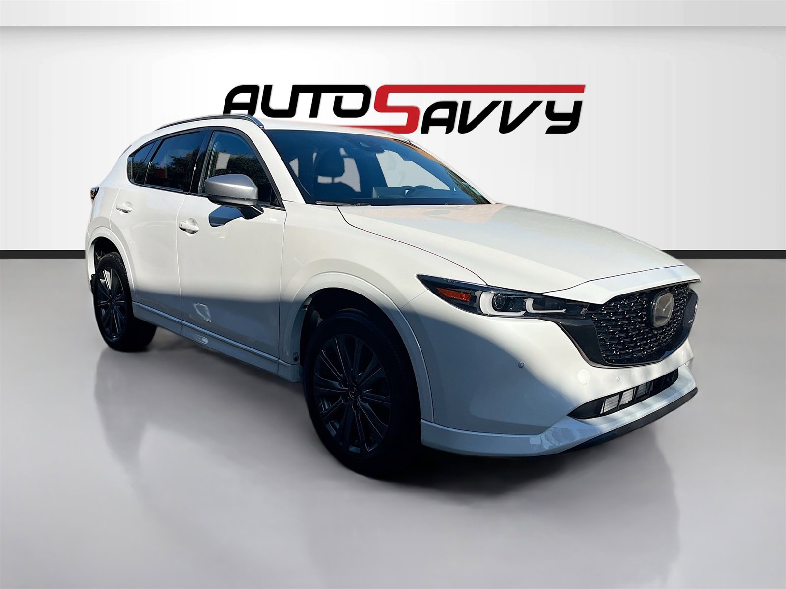 Used 2024 MAZDA CX-5 Signature image 1