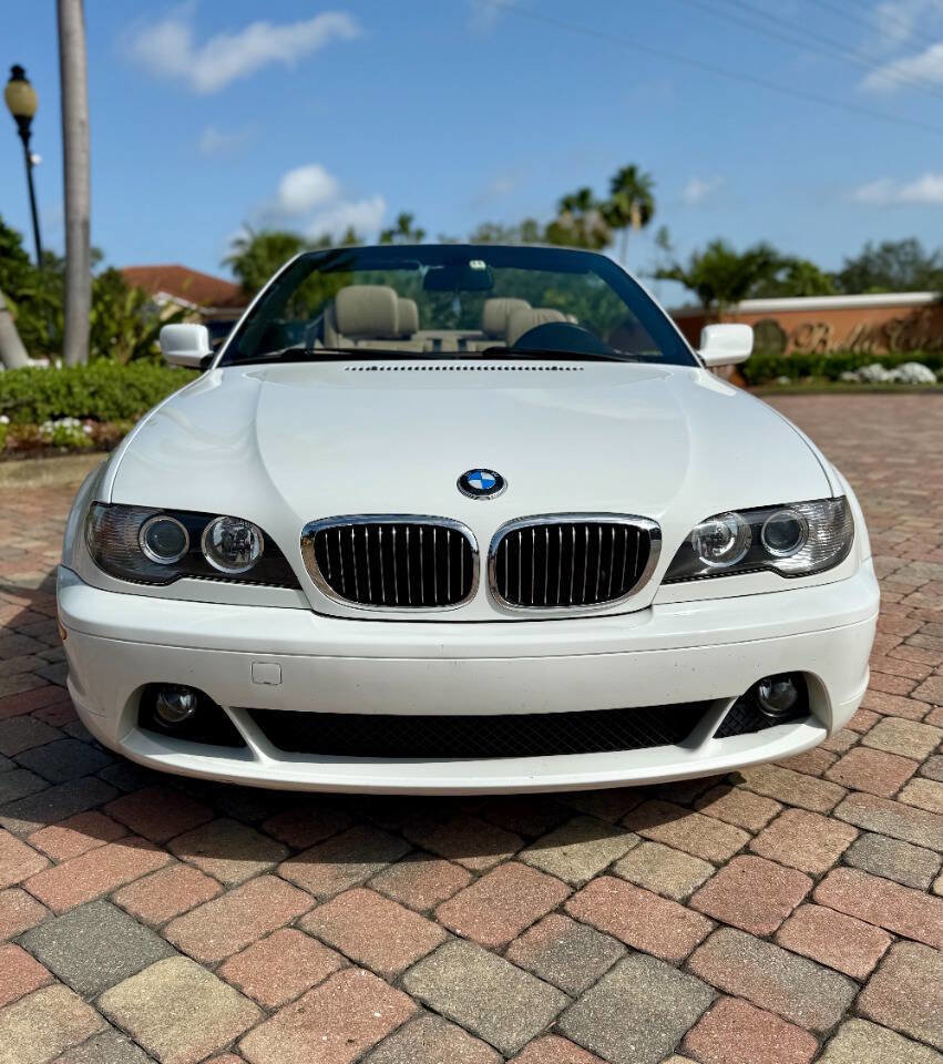 Used 2005 BMW 330Ci Convertible image 7