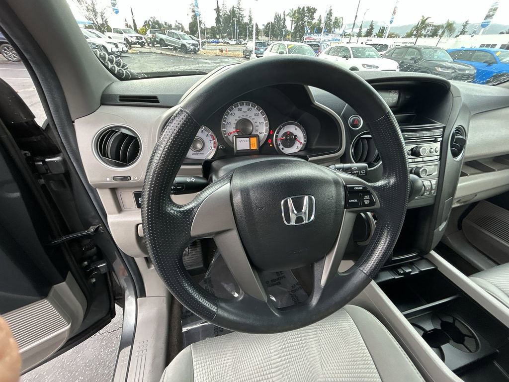 Used 2012 Honda Pilot LX image 14