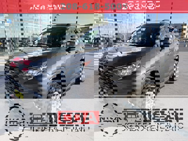 Used 2021 Toyota RAV4 XLE w/ Convenience Package image 1