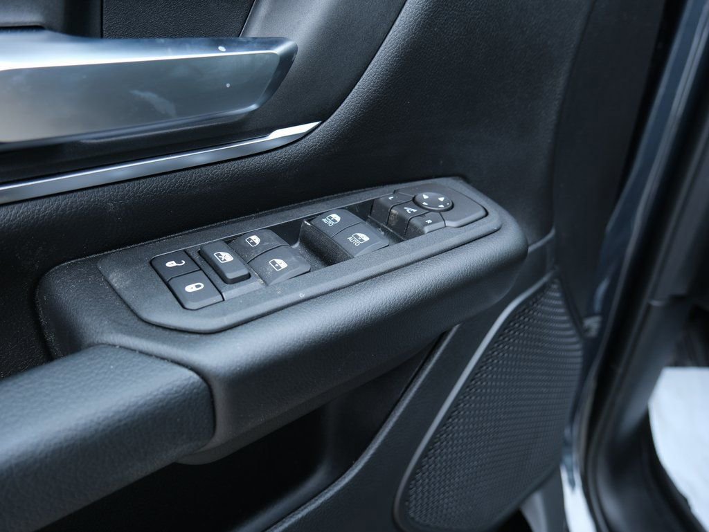 New 2026 RAM 1500 4x4 Crew Cab image 25