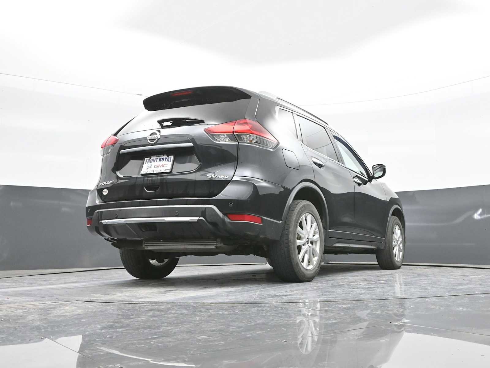 Used 2020 Nissan Rogue SV image 34