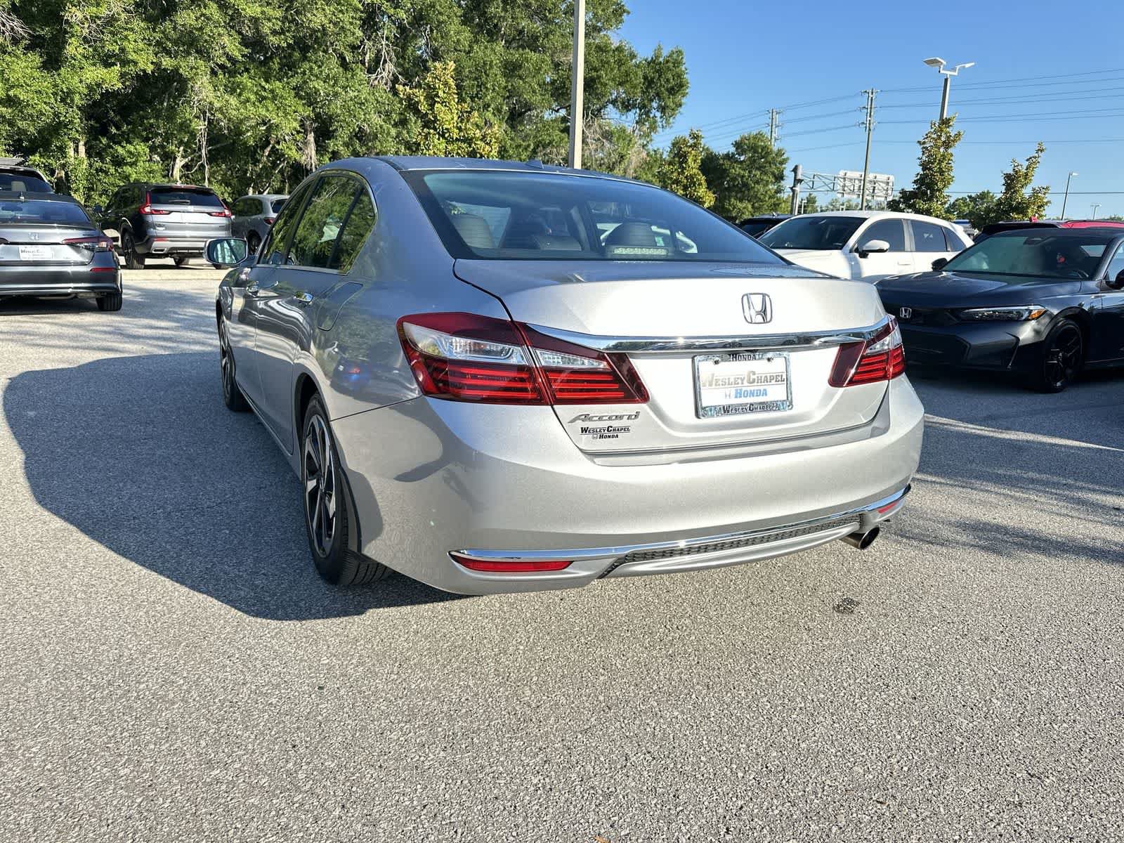Used 2016 Honda Accord EX-L image 4