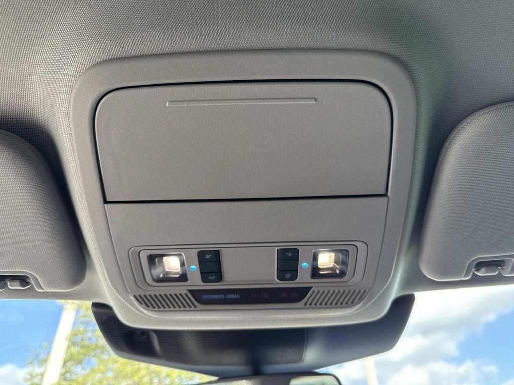 Used 2021 Ford Explorer XLT w/ Equipment Group 202A image 43