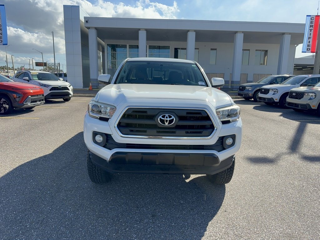 Used 2017 Toyota Tacoma SR5 w/ Tow Package image 3