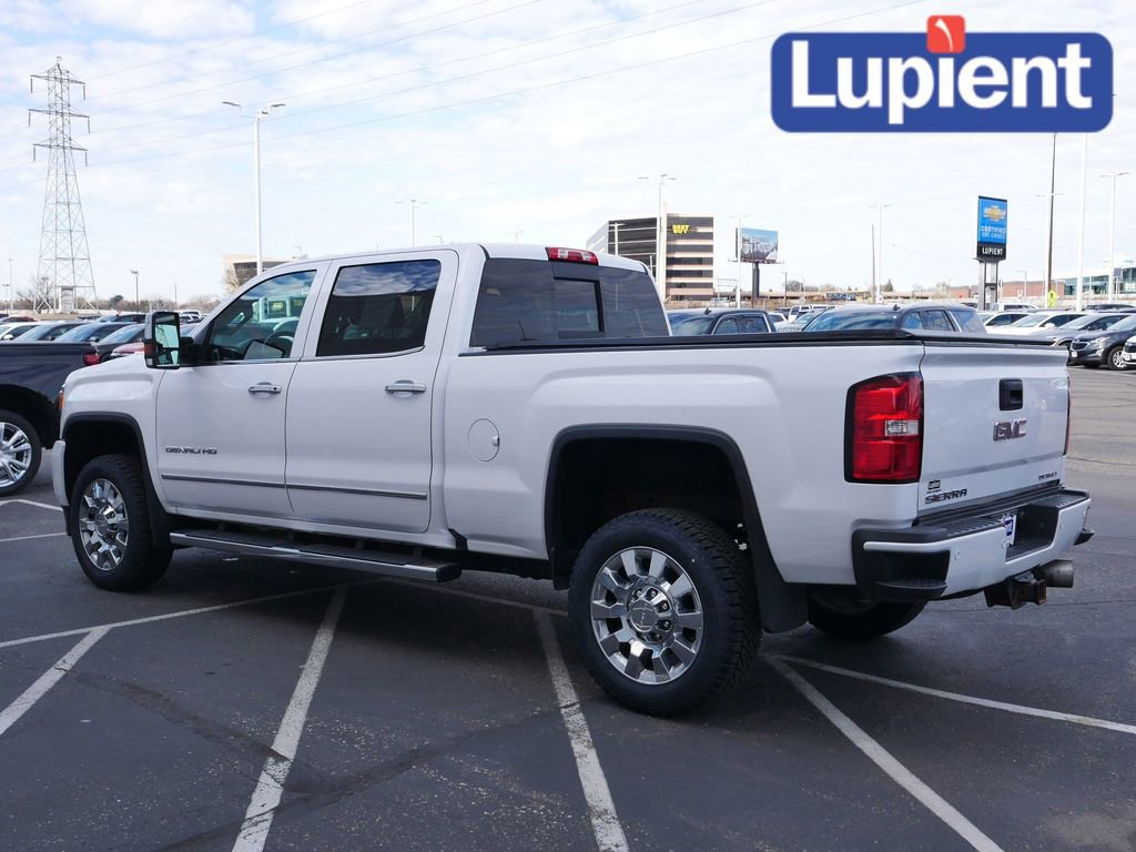 Used 2019 GMC Sierra 2500 Denali w/ Duramax Plus Package image 8