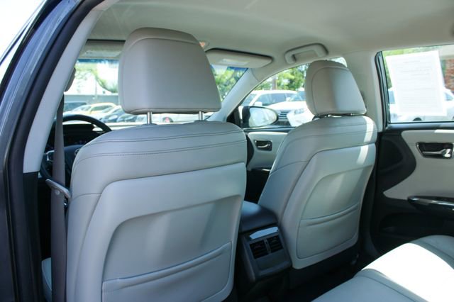 Used 2013 Toyota Avalon XLE FWD image 32