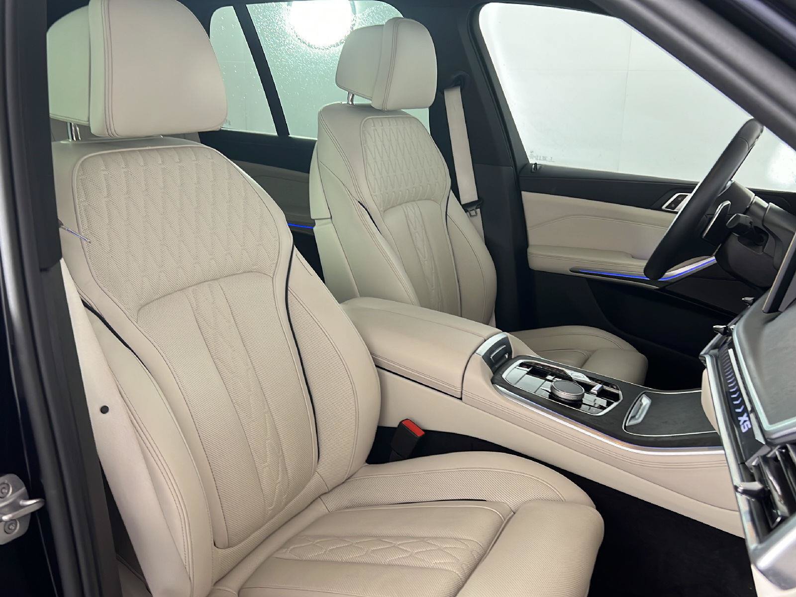 New 2026 BMW X5 xDrive40i w/ M Sport Package AWD/4WD image 20