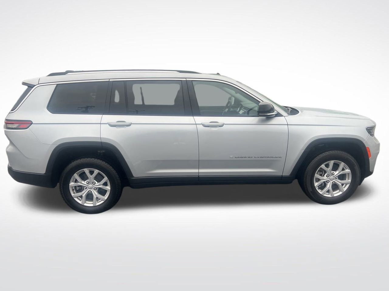 Used 2023 Jeep Grand Cherokee L Limited image 7