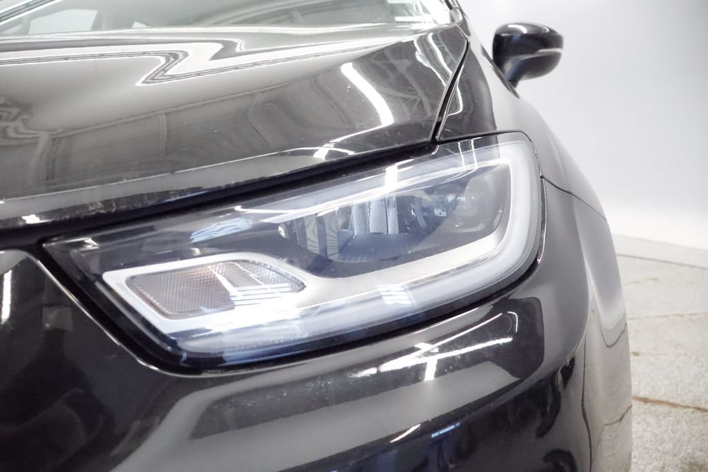 Certified 2023 Chrysler Pacifica Touring-L FWD image 12