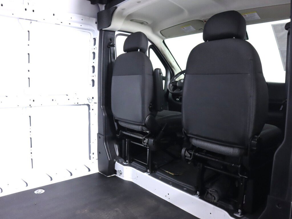 Used 2023 RAM ProMaster 2500 image 33