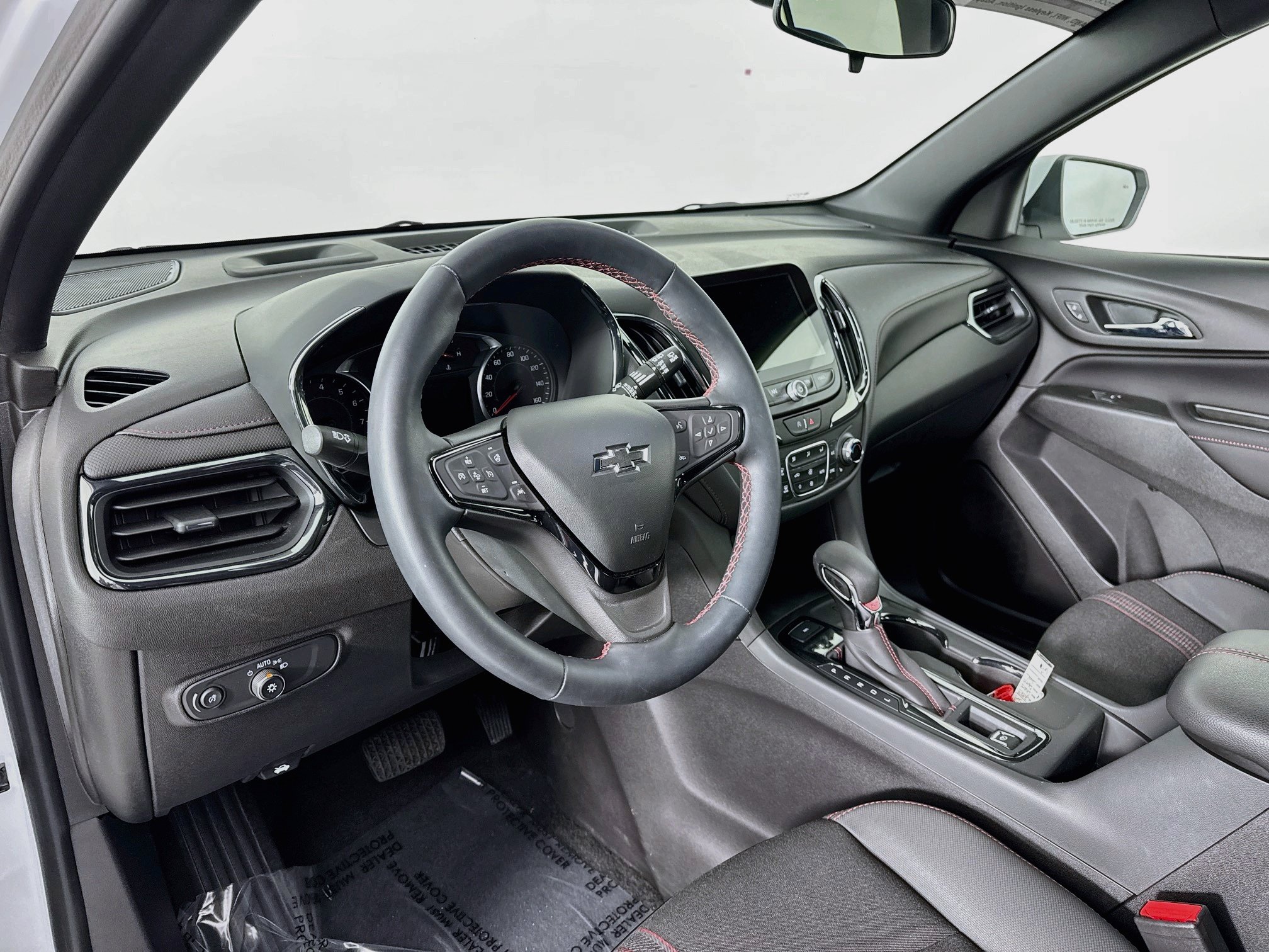 Used 2024 Chevrolet Equinox RS AWD/4WD image 9