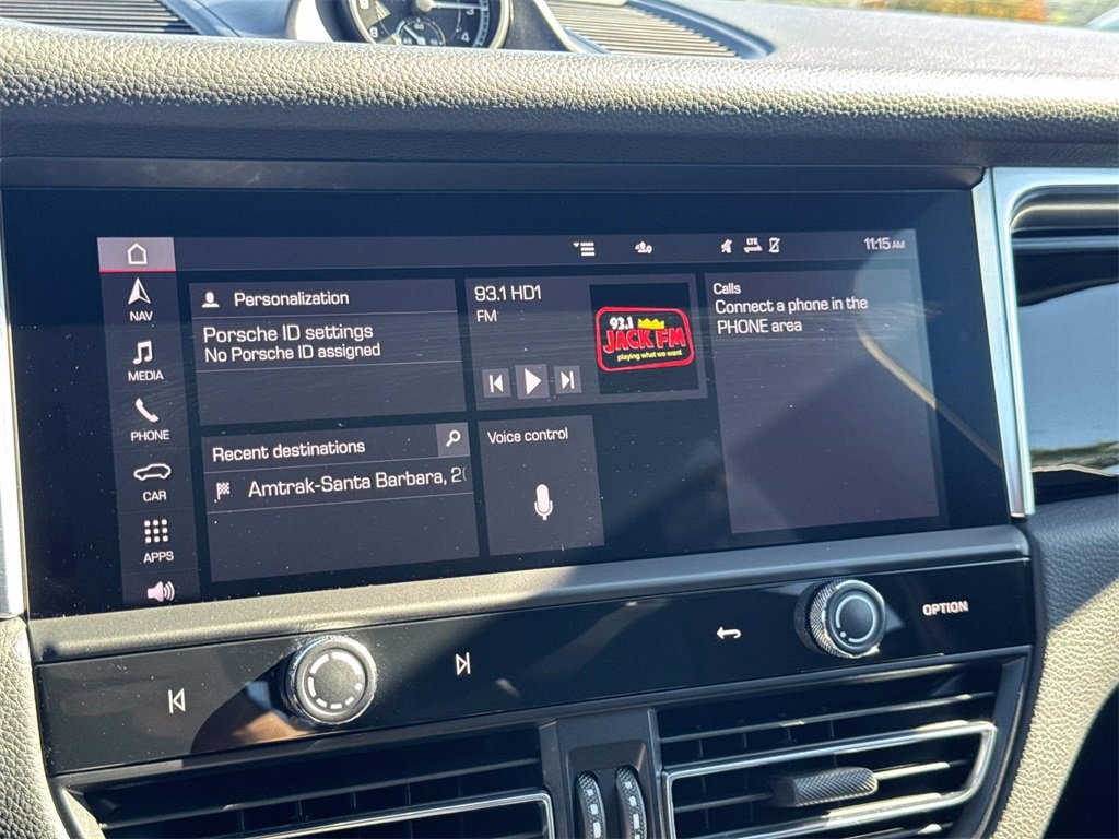 Used 2024 Porsche Macan S image 24