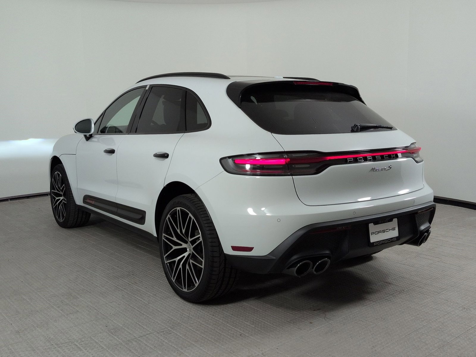New 2026 Porsche Macan S AWD/4WD video 3