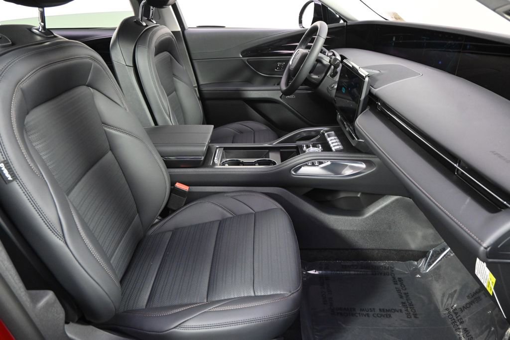 New 2026 Lincoln Nautilus Reserve w/ Jet Appearance Package image 16