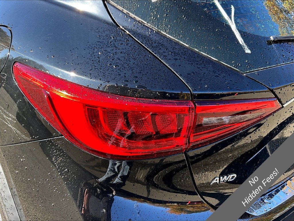 Used 2018 INFINITI QX30 AWD image 21