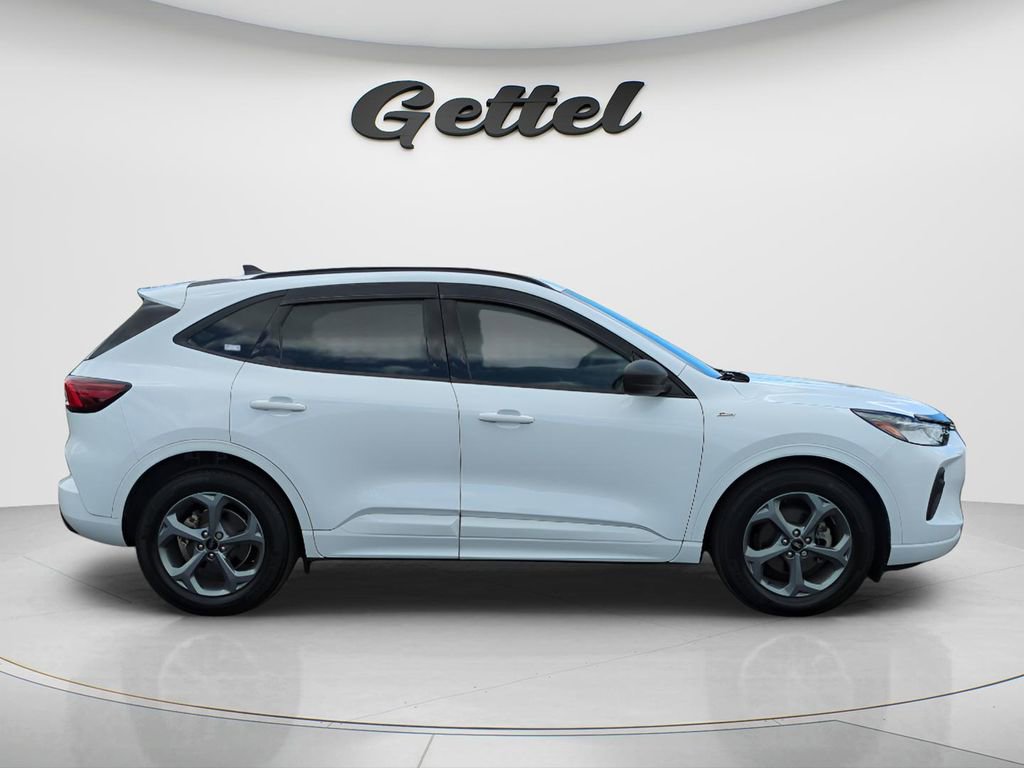 Used 2023 Ford Escape ST-Line w/ Tech Pack #1 image 13