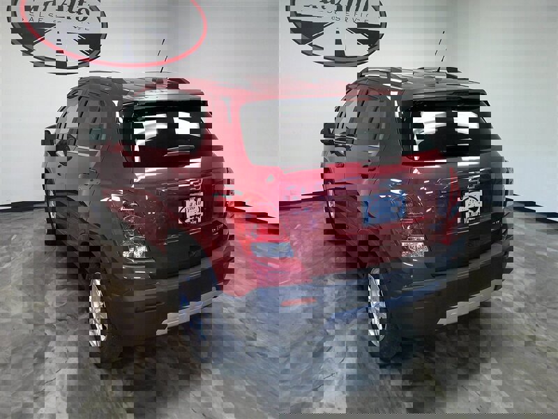 Used 2015 Chevrolet Trax LT w/ LT Plus Package image 11