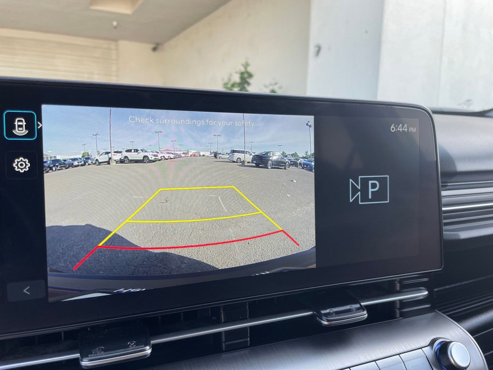 Used 2025 Hyundai Kona SEL FWD image 24