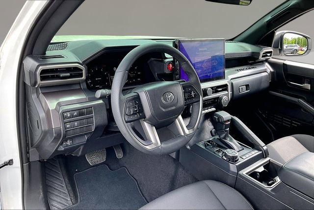 Used 2025 Toyota Tacoma TRD Off-Road image 14