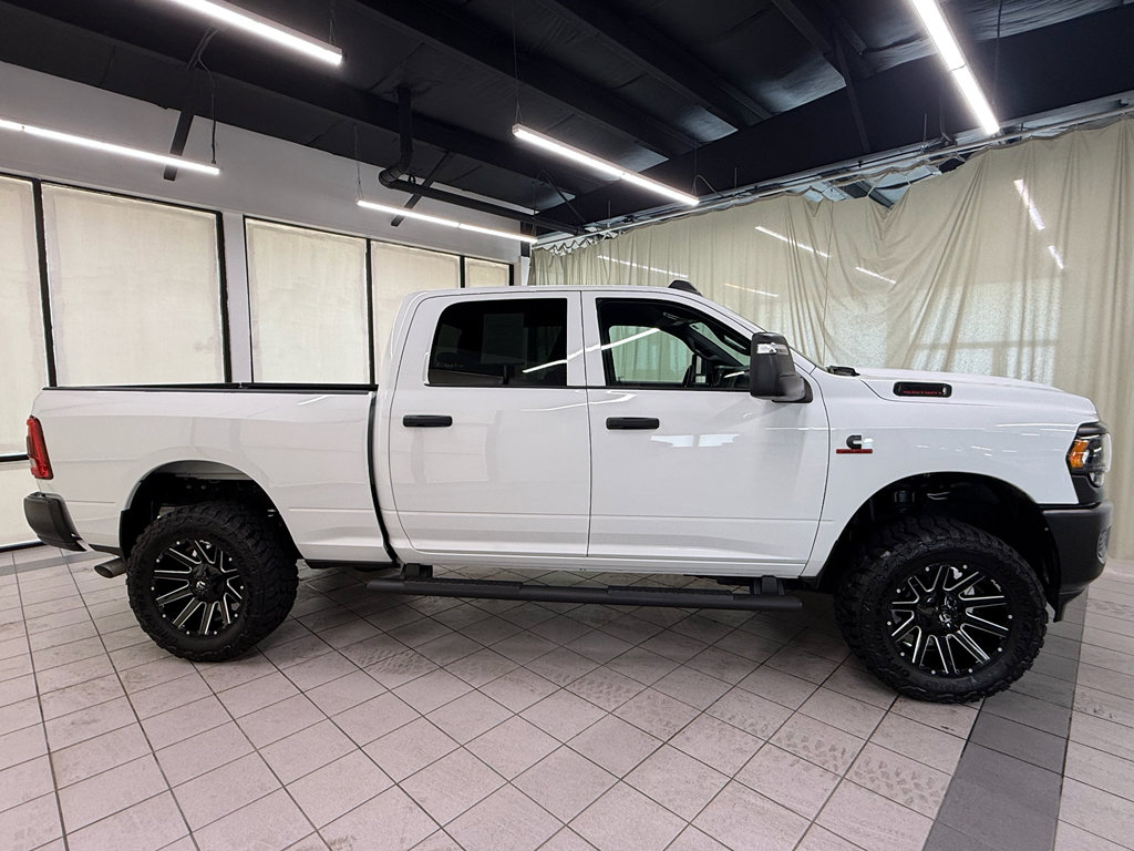 Used 2024 RAM 2500 Tradesman AWD/4WD image 3