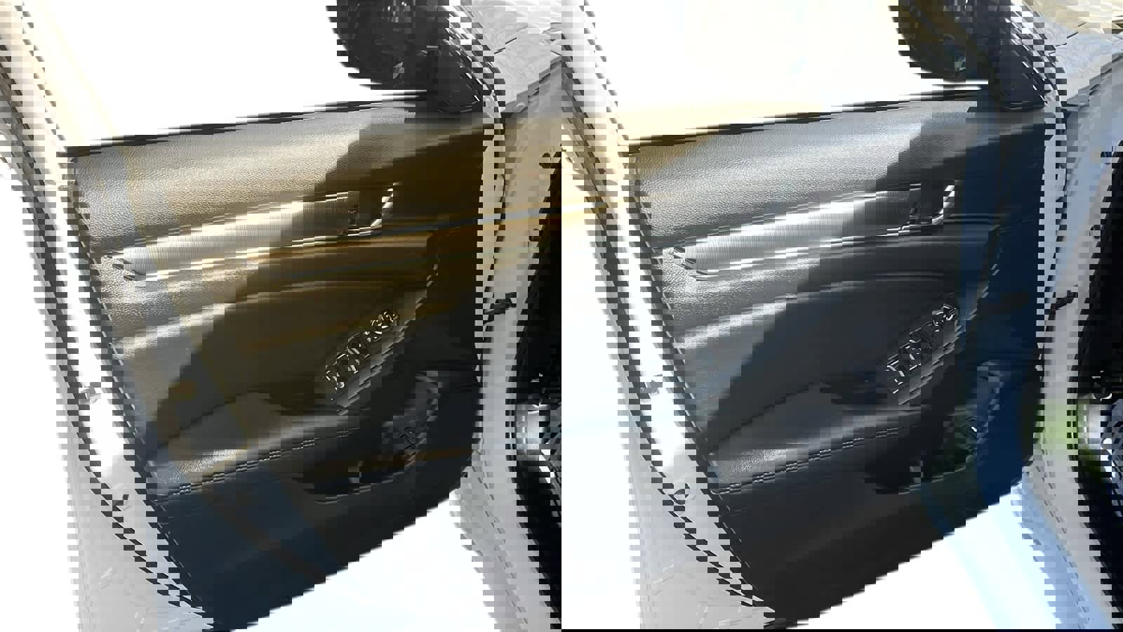 Used 2021 Honda Accord Sport image 9