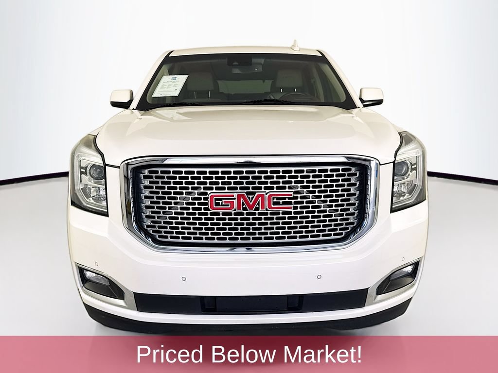 Used 2015 GMC Yukon Denali w/ Premium Package AWD/4WD image 2