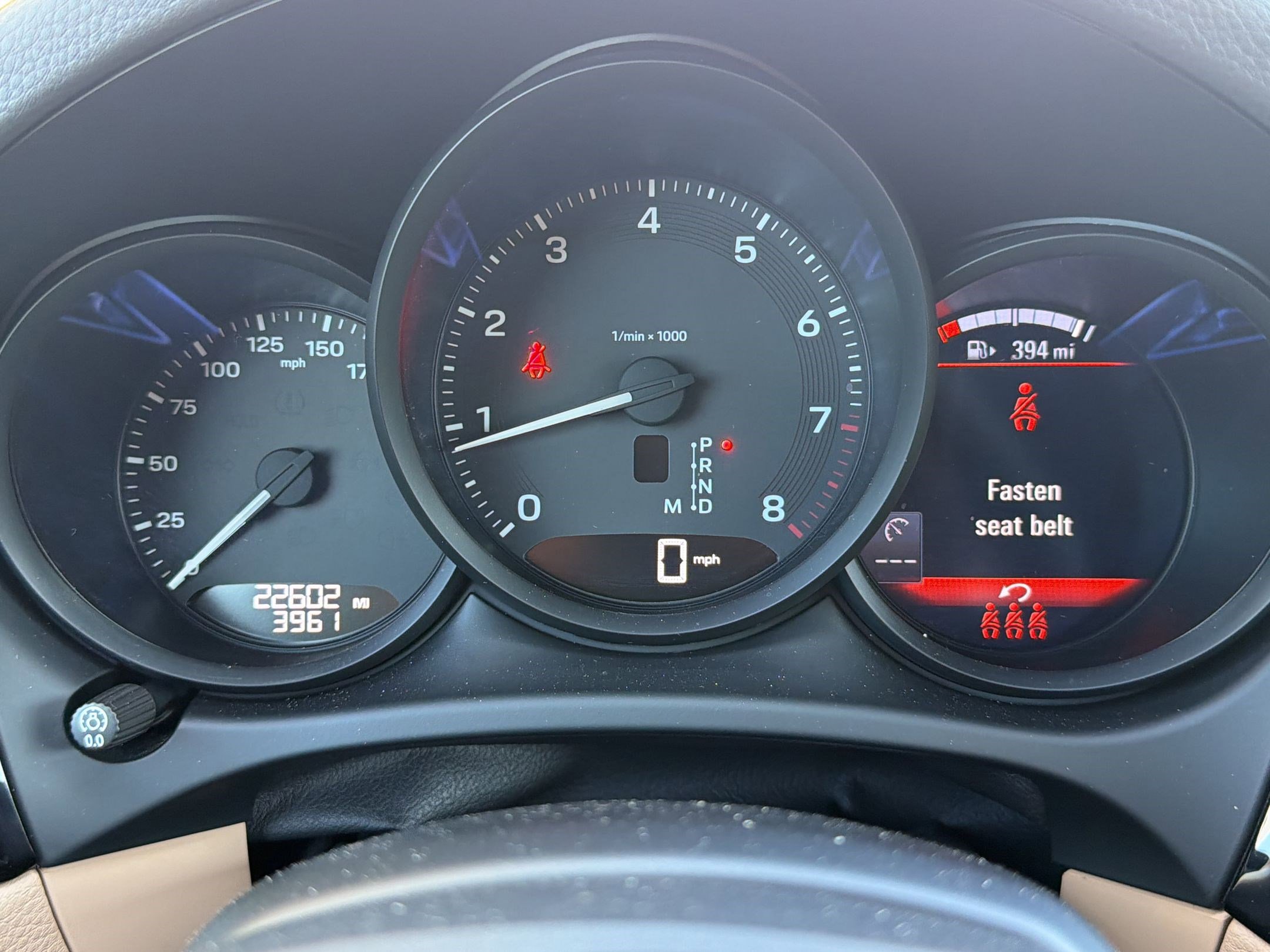 Used 2022 Porsche Macan image 19