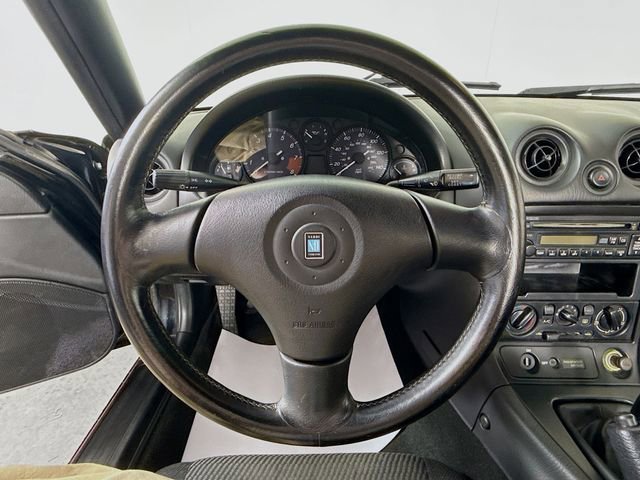 Used 1999 MAZDA MX-5 Miata RWD image 13