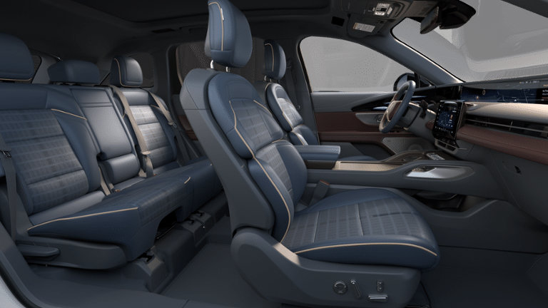 New 2026 Lincoln Nautilus Black Label AWD/4WD image 28