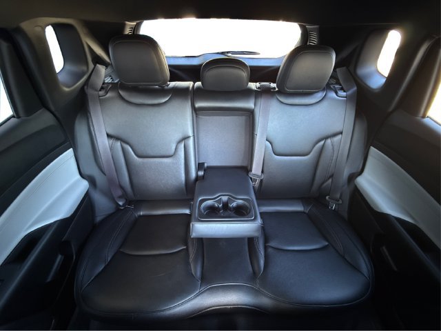 Used 2024 Jeep Compass Limited AWD/4WD image 16