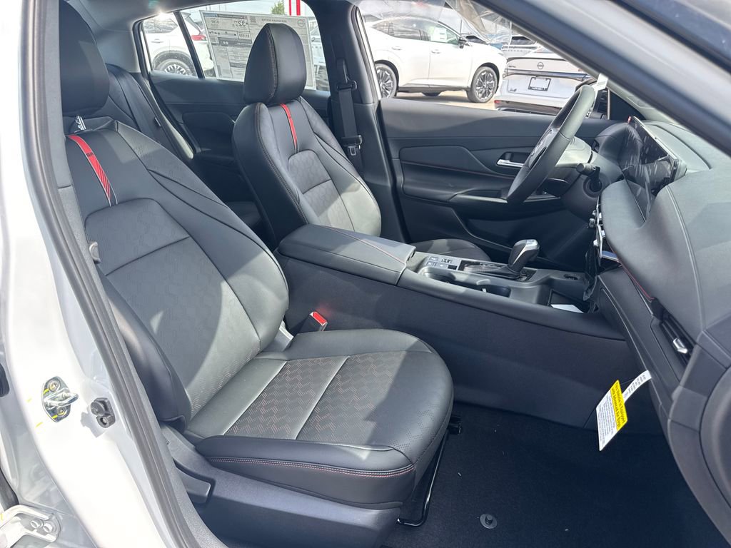 New 2026 Nissan Sentra SR w/ SR Premium Package FWD image 10