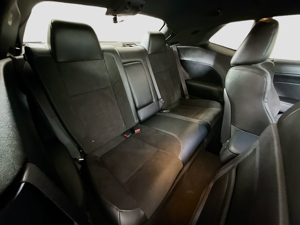 Used 2023 Dodge Challenger R/T w/ Plus Package image 26