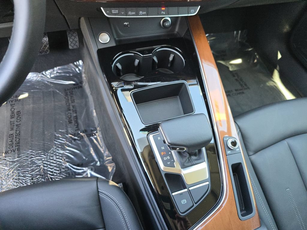 Used 2023 Audi A5 2.0T Premium w/ Convenience Package AWD/4WD image 31