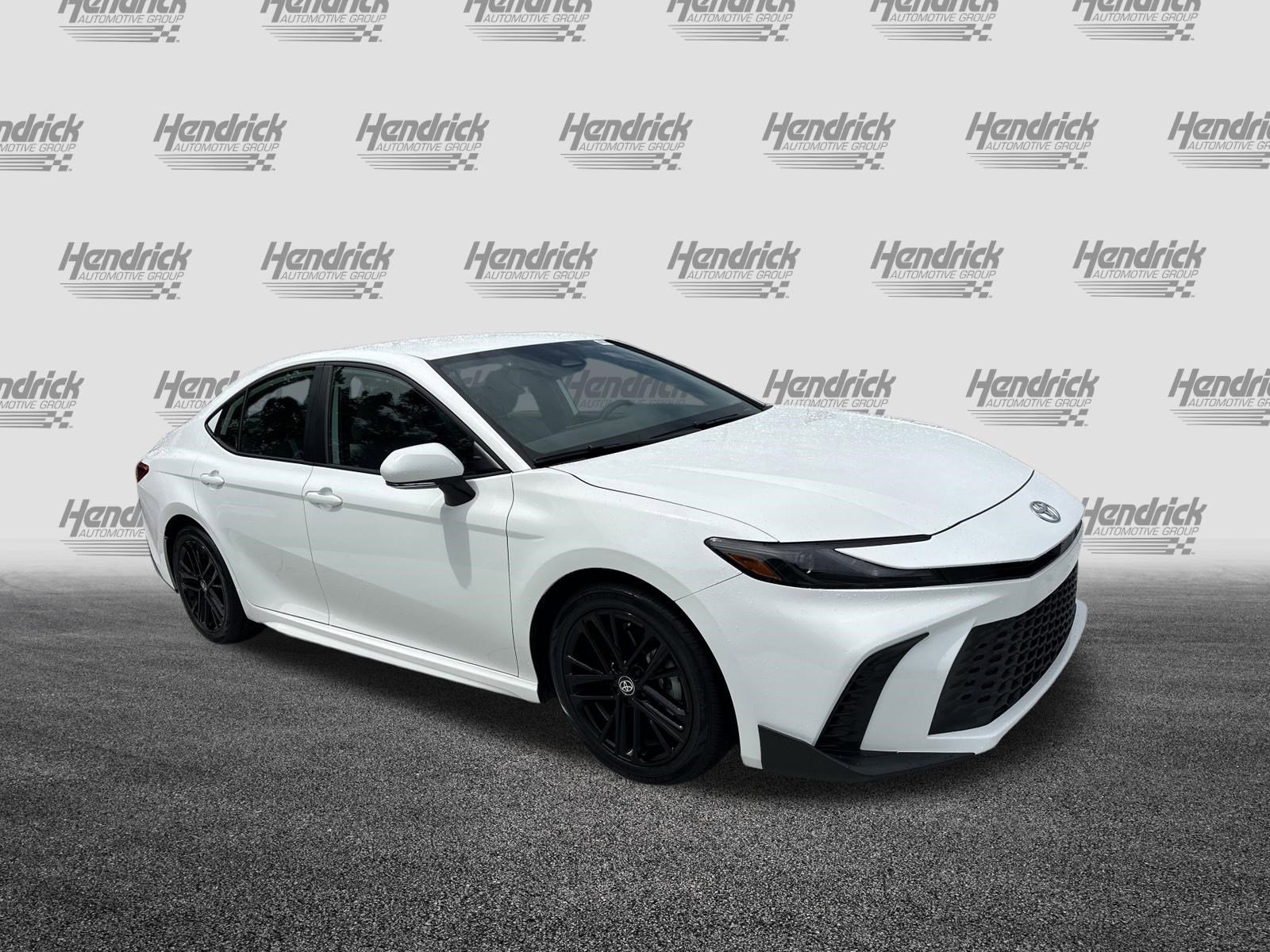 Certified 2025 Toyota Camry SE FWD image 2