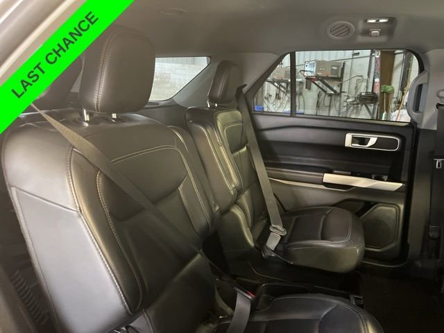Used 2021 Ford Explorer XLT w/ Equipment Group 202A image 25