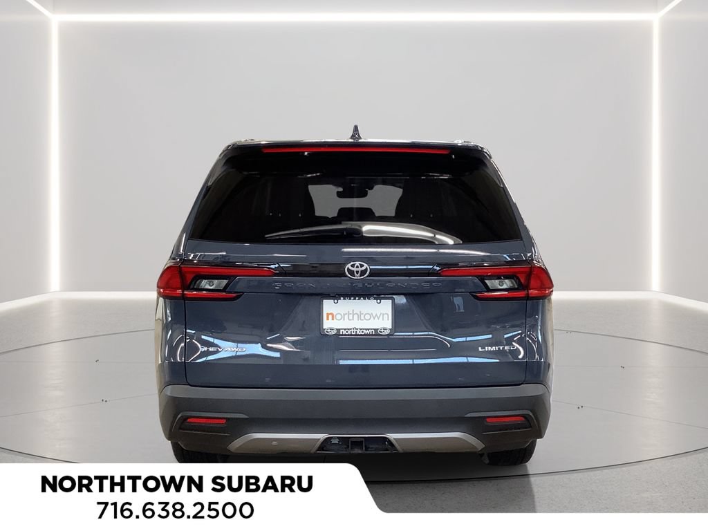 Used 2025 Toyota Grand Highlander AWD Hybrid image 4