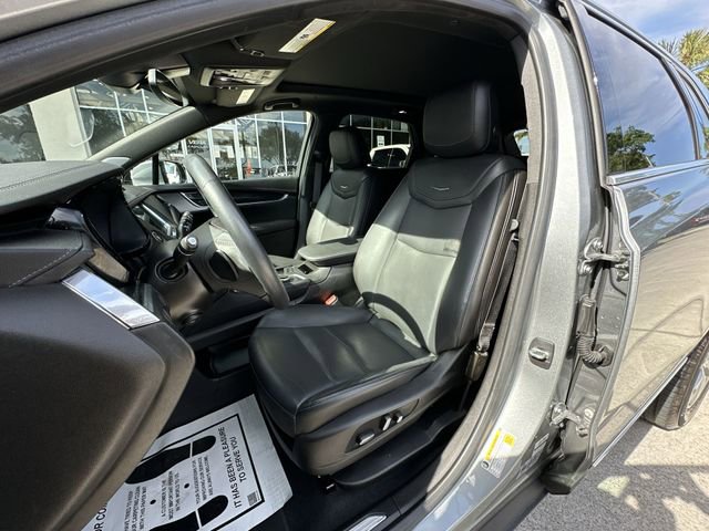 Certified 2023 Cadillac XT5 Premium Luxury w/ LPO, Floor Liner Package FWD image 19