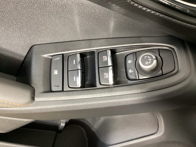 Used 2025 Subaru Crosstrek 2.5i Limited AWD/4WD image 15