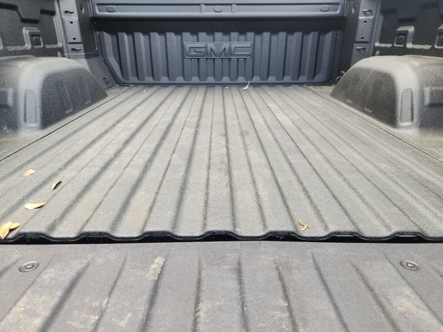 Used 2026 GMC Sierra 1500 AT4 w/ AT4 Premium Package AWD/4WD image 30