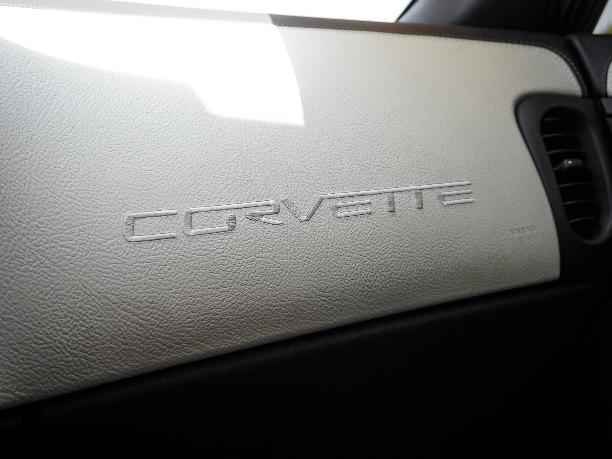 Used 2009 Chevrolet Corvette ZR1 w/ Preferred Equipment Group RWD image 27