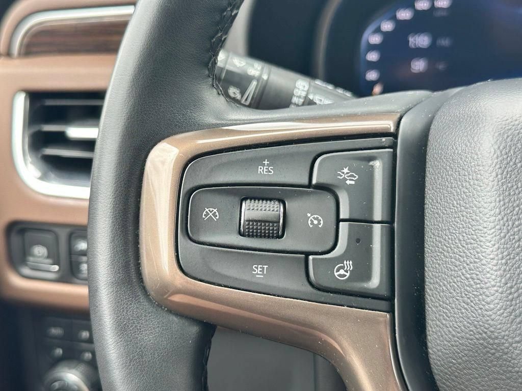 Used 2023 Chevrolet Tahoe High Country AWD/4WD image 15