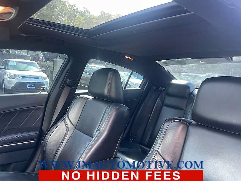 Used 2018 Dodge Charger GT AWD/4WD image 3