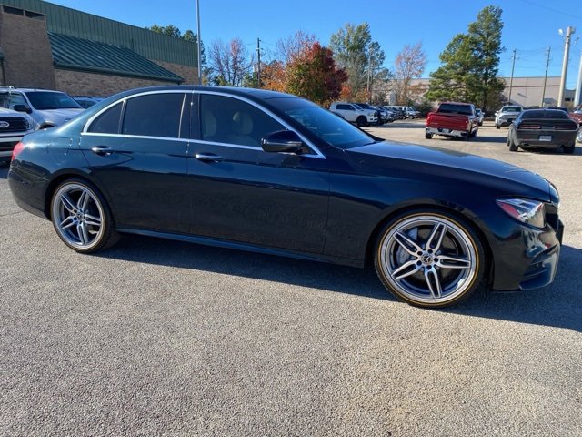 Used 2018 Mercedes-Benz E 300 image 6